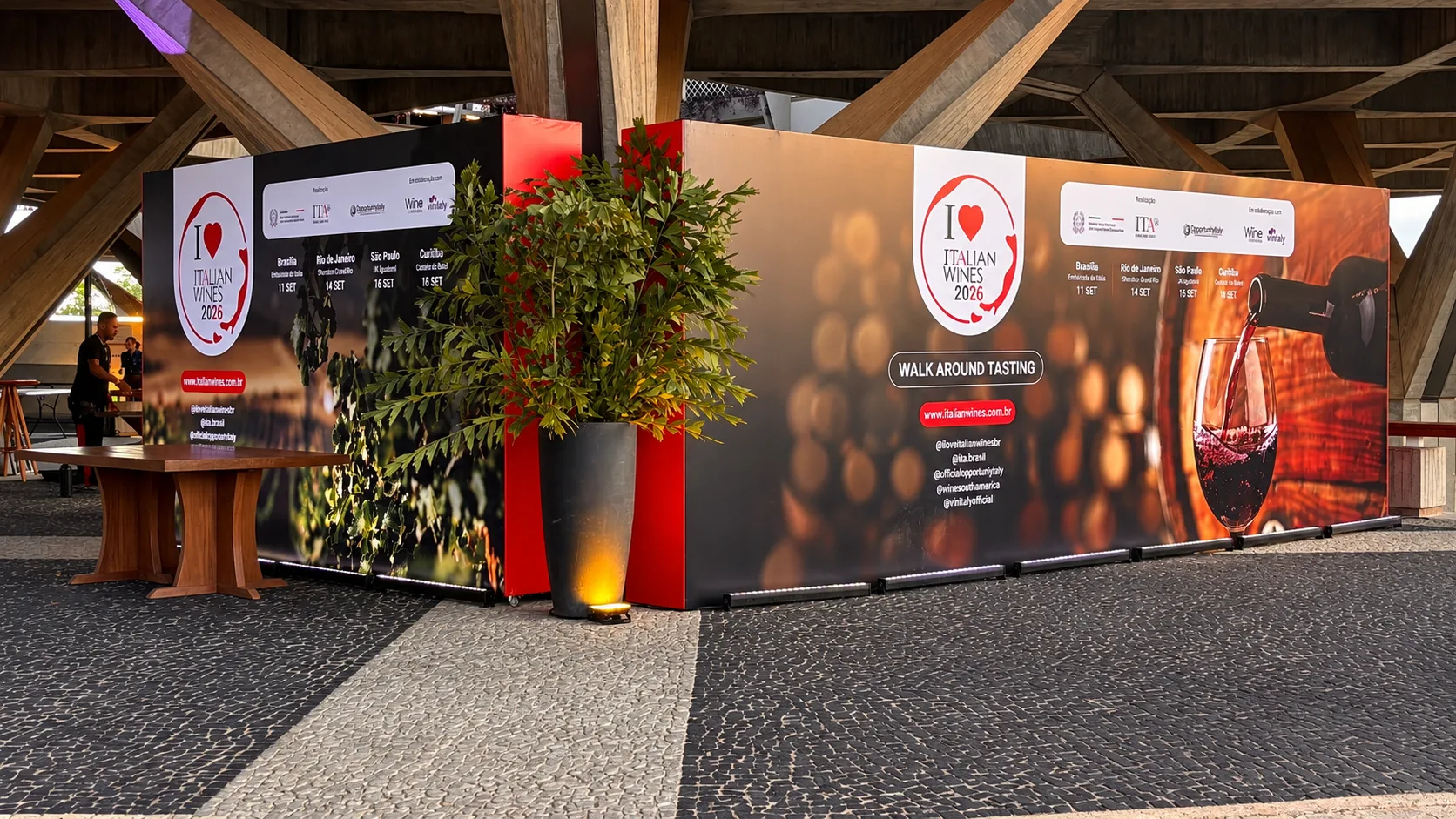 I Love Italian Wine Projeto de Arquitetura da Moving